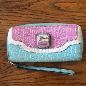 Guess wristlet wallet